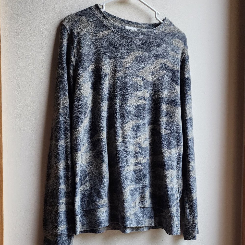 Loveappella Terry Fleece Camo Scoop Neck Jersey Size Large